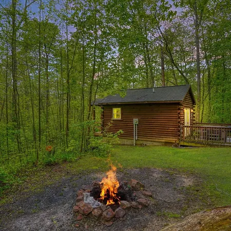 Blue Rose Cabins - Cupids Cabin Logan Exterior photo